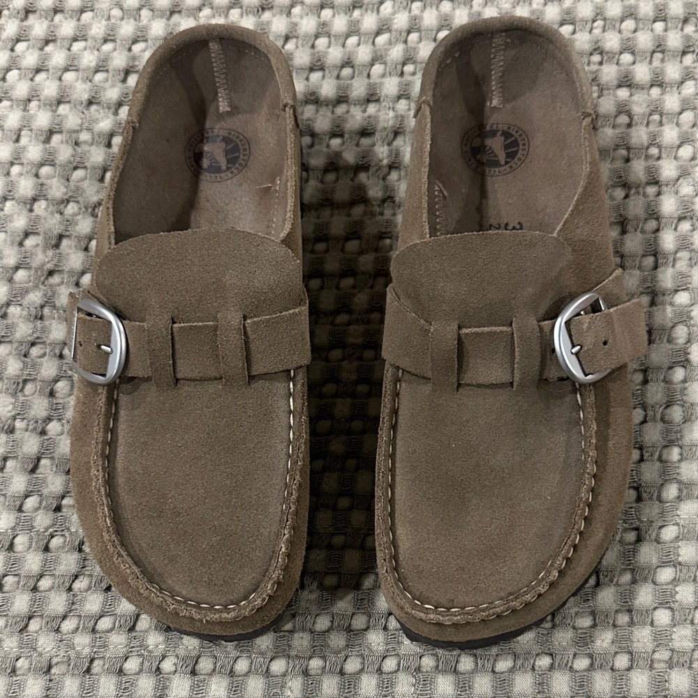 Birkenstock Gray taupe Tan Suede Mules with Silver Buckle